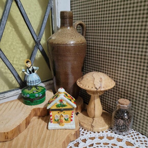 🎄 Abbott Collection - Porcelain Hinged Trinket Box - Gingerbread House - Picture 5 of 9